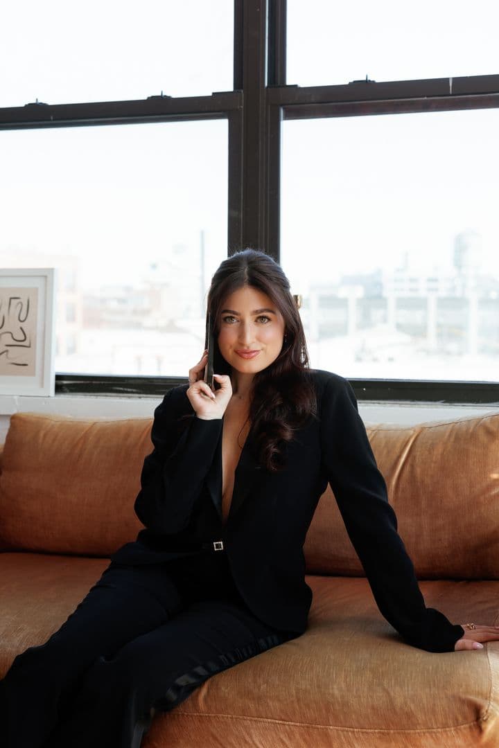 profile pic on the couch